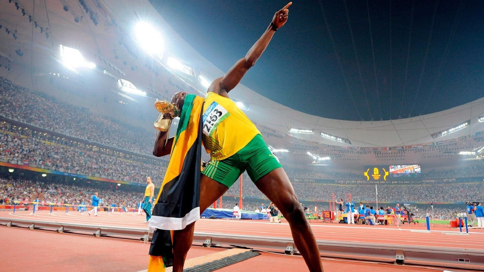 李娜为年轻球员送上祝福与鼓励,李娜为自己打球